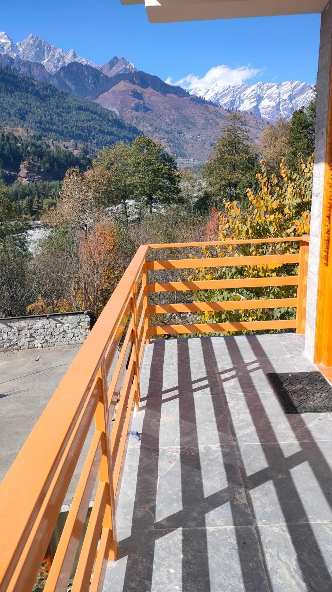 Lotus Retreat Villa Manali  Exterior photo
