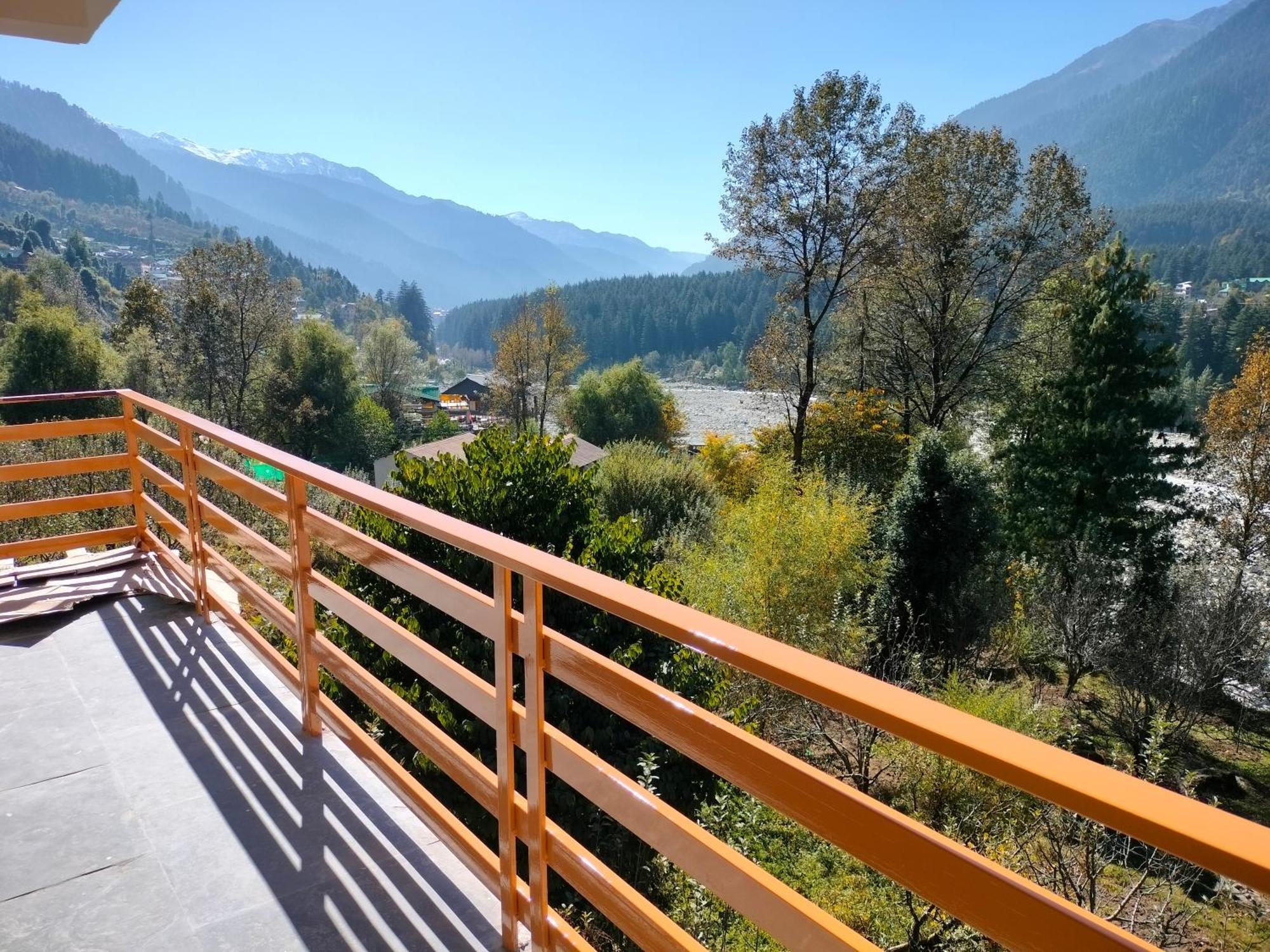 Lotus Retreat Villa Manali  Exterior photo